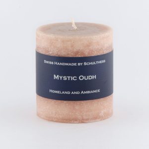 Duftkerze Seelenfeuer Mystic Oudh – handgefertigte Kerze mit edlem Holzduft und warmen Harzakzenten, hergestellt in der Schweiz
